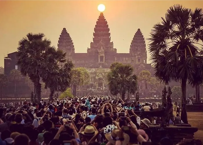 ホテル Indochine D'angkor 4*